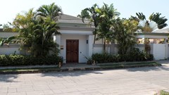 pool-villa-for-sale-in-pattaya-a