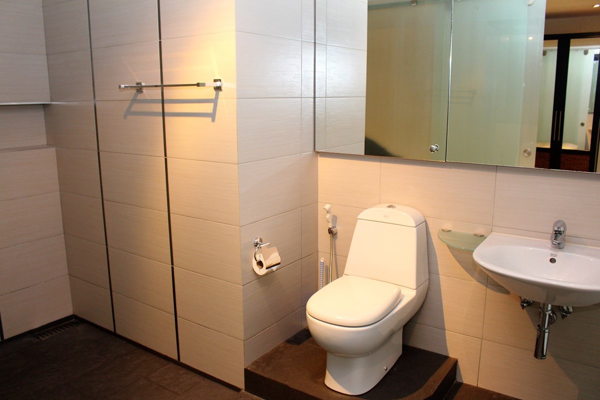 2-bedrooom-beachfront-condo-for-rent-garden-cliff-i