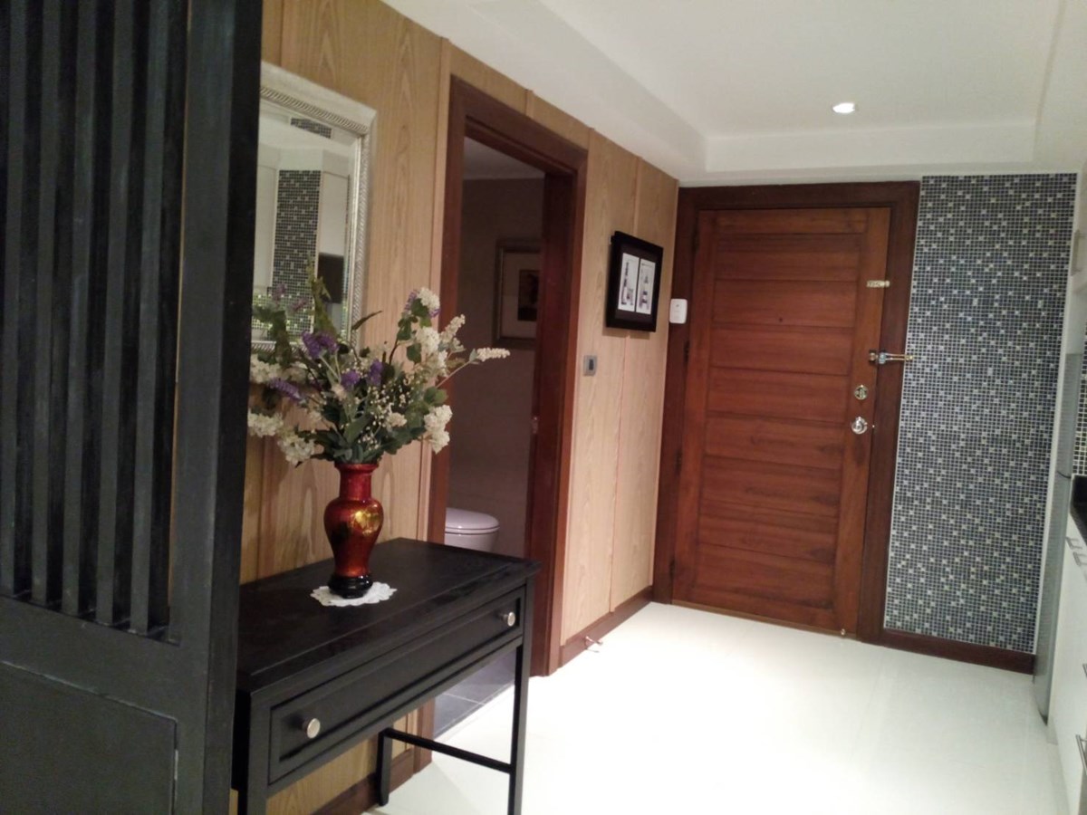 central-pattaya-hyde-park-condo-for-sale-g