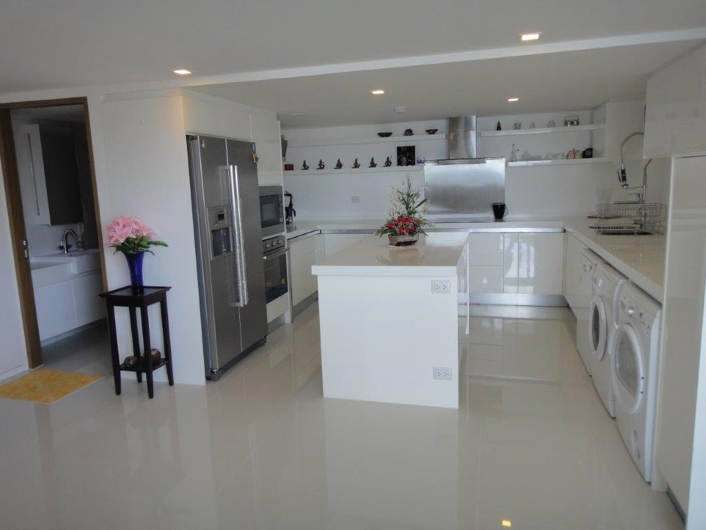 sanctuary-penthouse-for-sale-in-pattaya-g